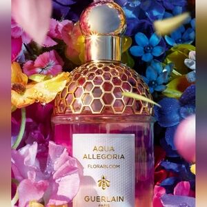 GUERLAIN Aqua Allegoria Radiant Glow of a Multicolored Floral Bouquet NW…